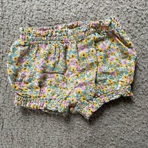 Cat & Jack baby girl bubble shorts